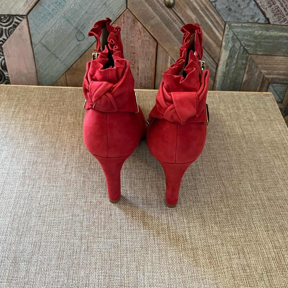 Elegant Red Peep-Toe Ankle Boots - Picture 2 of 7
